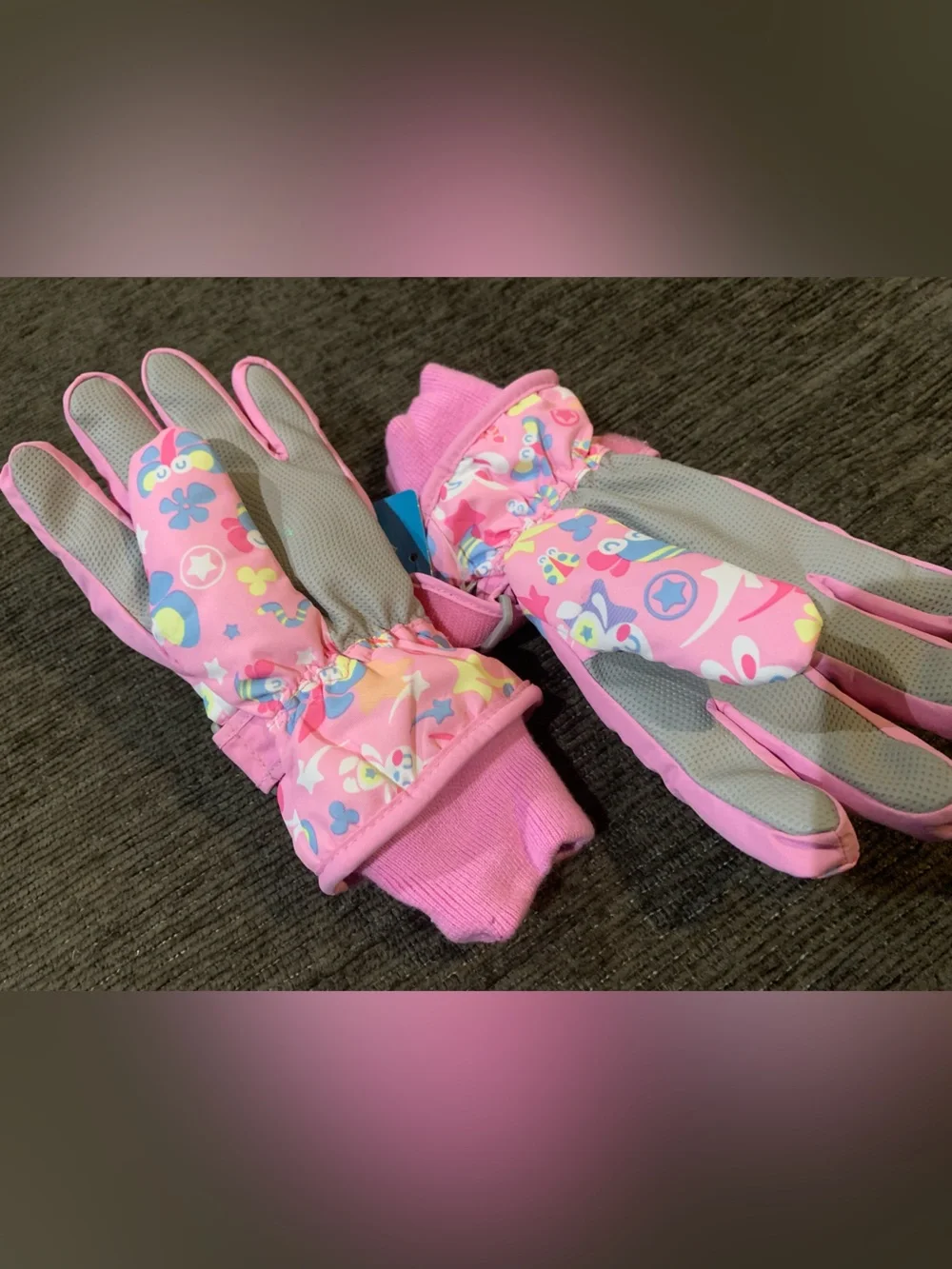 Kids Pink Patterned Winter Gloves